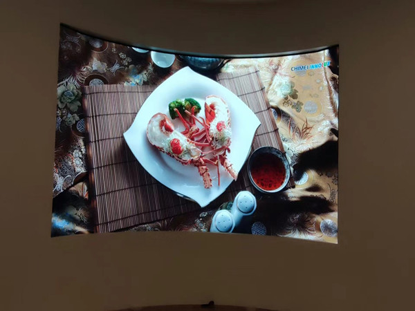鲁甸室内P2.5弧形LED屏
